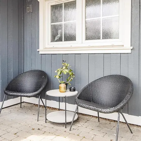 Holiday home Stunning Home In Blavand With Wifi